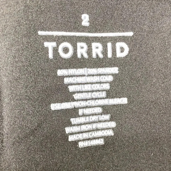 Torrid Black Cropped Leggings, Size 2X - Picture 5 of 6
